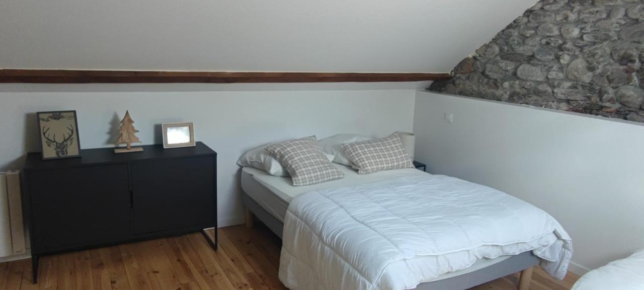 Lodge Loupau Maga Bagnères-de-Luchon المظهر الخارجي الصورة