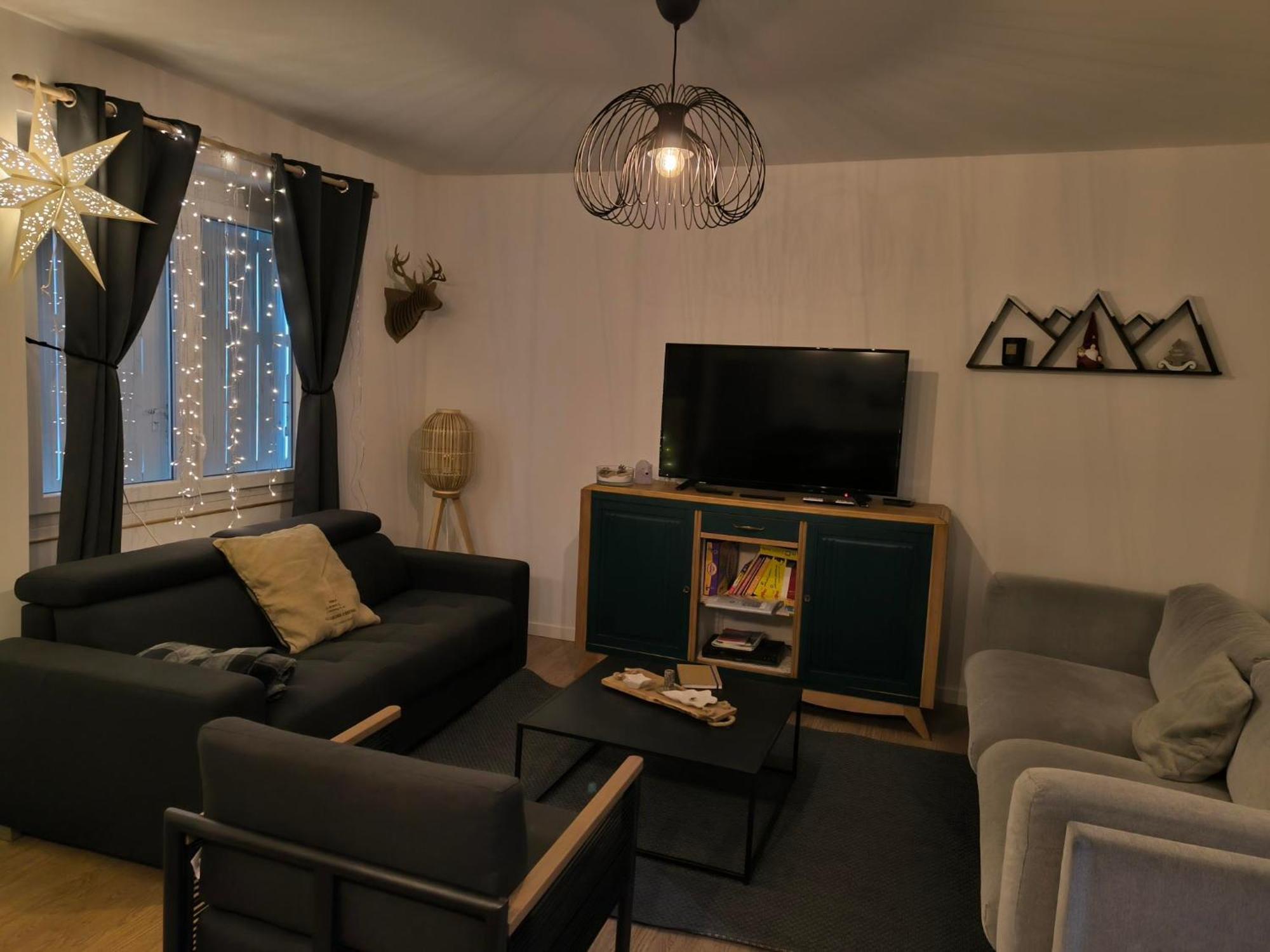 Lodge Loupau Maga Bagnères-de-Luchon المظهر الخارجي الصورة
