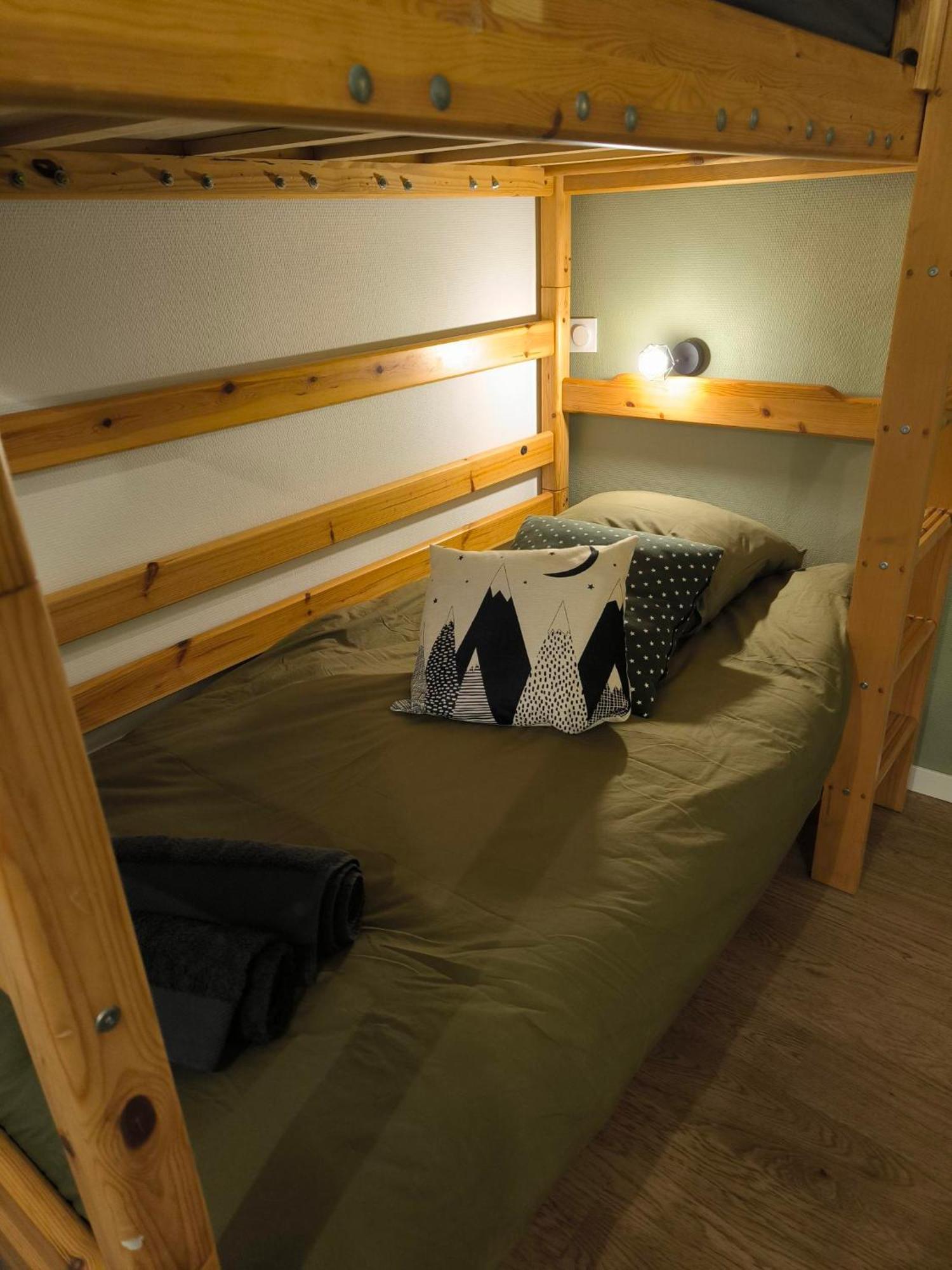 Lodge Loupau Maga Bagnères-de-Luchon المظهر الخارجي الصورة