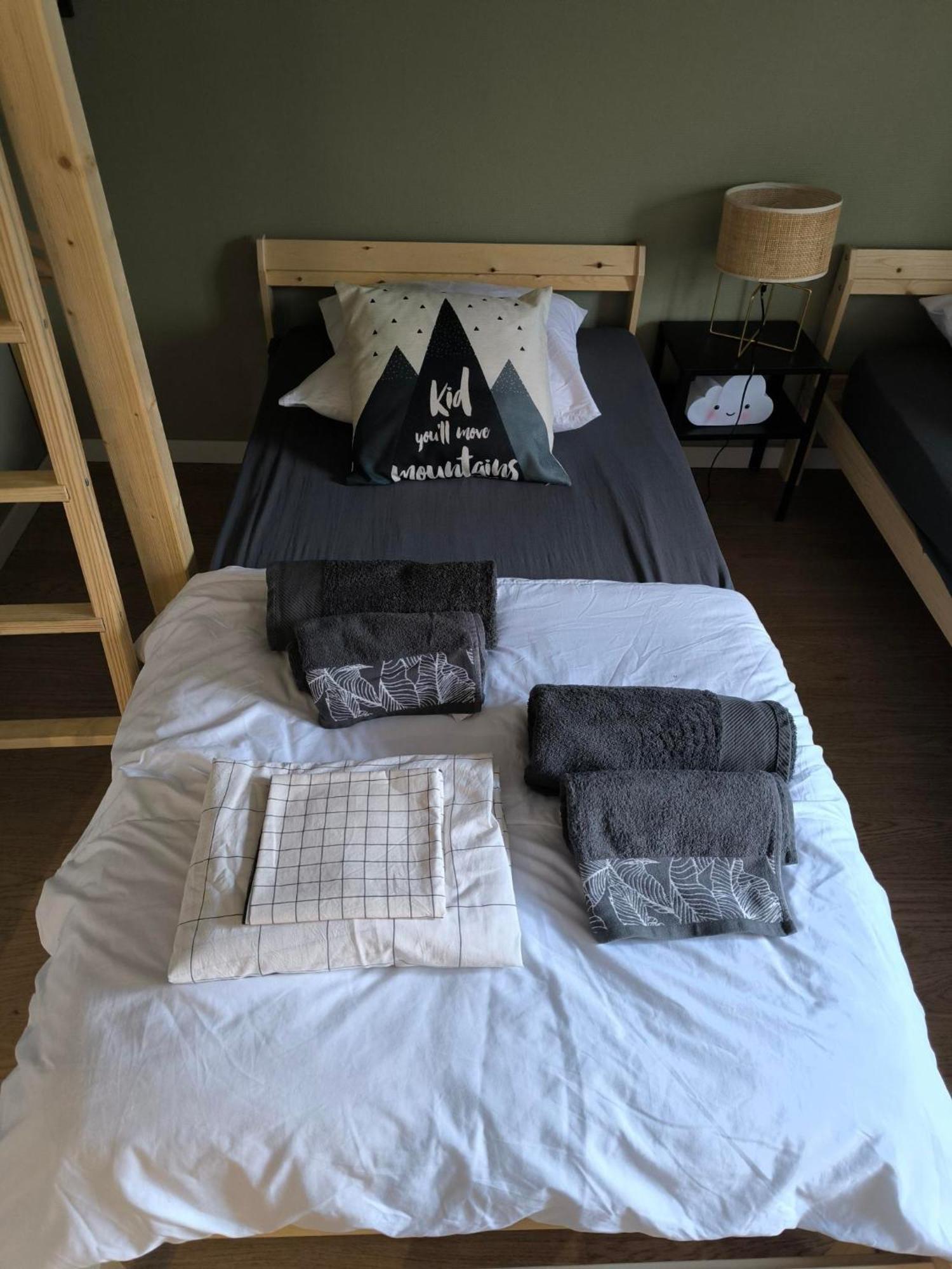 Lodge Loupau Maga Bagnères-de-Luchon المظهر الخارجي الصورة